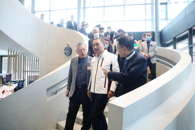 新北市馬禮遜美國學校校舍啟用，侯友宜市長校園巡禮