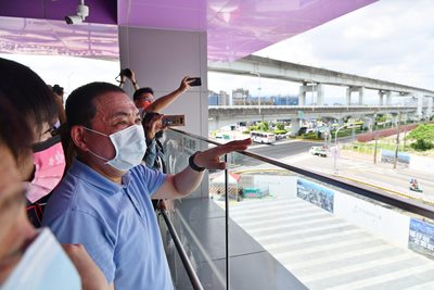 侯友宜市長表示，未來塭仔圳重劃區人口進駐，並銜接五泰輕軌，預期能帶動地方發展。