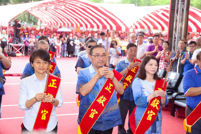 新北市客家義民爺文化祭登場，侯友宜祈求「風調雨順、國泰民安」。
