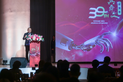 侯友宜敬佩新聞從業人員堅守客觀、公正的核心價值，在資訊洪流中維持判斷力，以堅守倫理的深度報導，讓新聞成為社會的穩定力量。