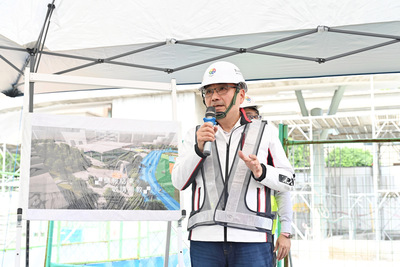 新北市長侯友宜今（9）日前往視察永平國小地下停車場工程進度，盼在兼顧安全與品質的前提下，於今（115）年7月如期完工，力拚12月啟用。