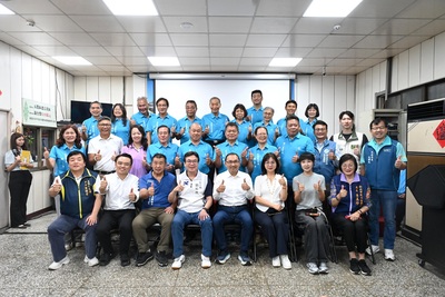 侯友宜與五股、泰山區里長進行交流。他表示，未來會持續聆聽基層的聲音，爭取五泰輕軌等交通建設。