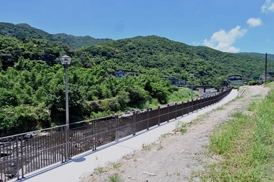 「瑪鋉溪忠福橋至中幅橋護岸改善工程」預計115年10月部分開通、116年6月完工。