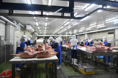 侯友宜食安第一哨、把關最前線CAS優良肉品訪視