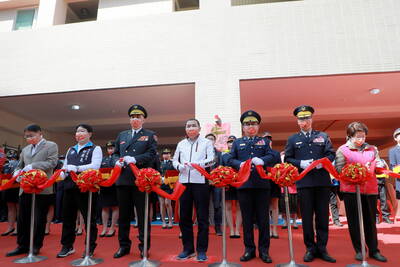 侯市長出席消防局國光分隊暨警察局國光派出所共構新建工程落成典禮