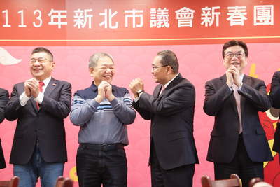 侯友宜感謝議會同仁堅守崗位為民服務。