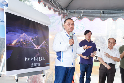 侯友宜聽取長福橋改建工程簡報，責成相關單位注意橋樑安全及周邊交通疏導