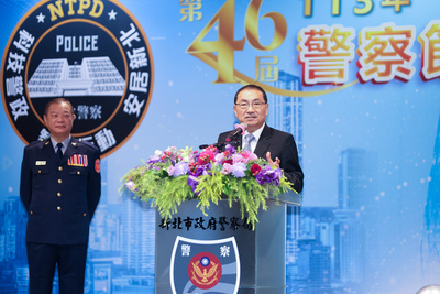 侯友宜說，希望藉由擴充警力分擔警察同仁的壓力，提升工作效能