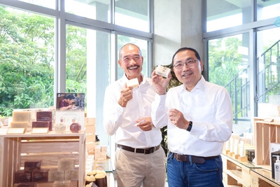 侯友宜感謝阿原工作室自96年起選址新北，此次更於石門設立地方創生基地。