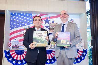 新北市政府與美國在台協會於新北市青職基地合作打造第一座「美國資料專區」。