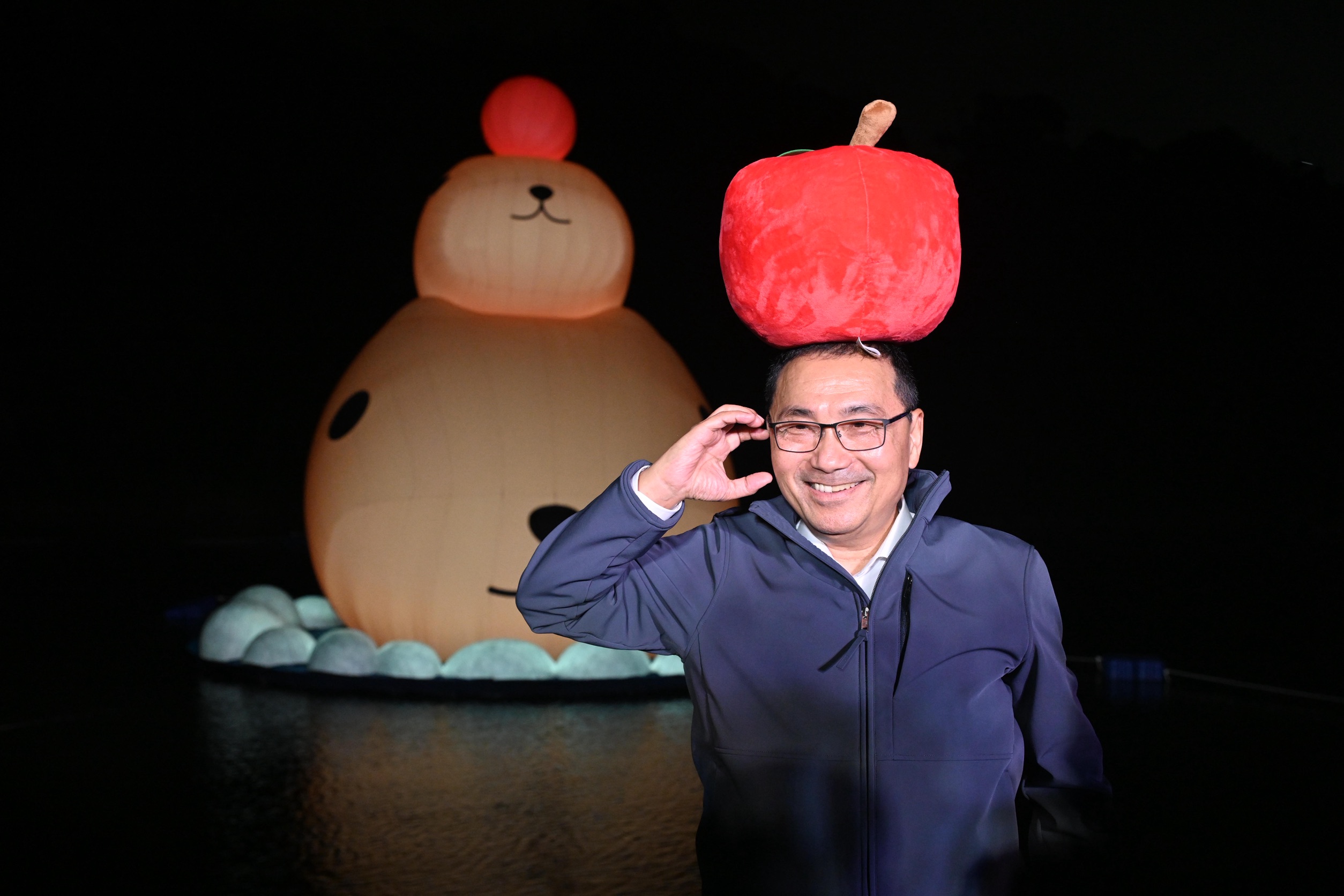 碧潭地景裝置展「呆在碧潭の水豚君」揭幕式