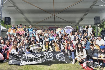 新北市政府舉辦「2025毛寶貝狂想曲樂遊耶誕趴」，邀民眾與毛寶貝共同歡度耶誕節