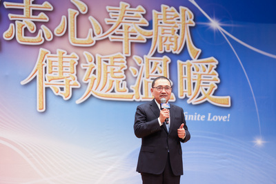 新北市第15屆金志獎表揚典禮，侯友宜讚「志工是城市最溫暖的力量」。
