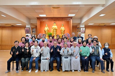 樹林區光明寺參拜祈福，恭祝阿彌陀佛聖誕千秋