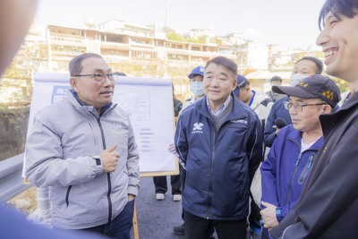 市長侯友宜今天聽取簡報後，感謝同仁努力，確保民眾安全。