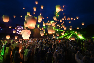 2026平溪天燈節「龍馬雙飛」，侯友宜：十分馬力帶動新北活力。