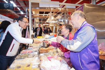 金山中繼市場開幕，侯友宜：打造現代化與人情味的庶民經濟。