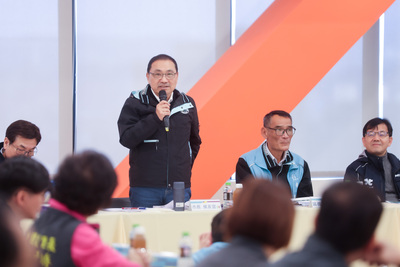 侯友宜強調市府全力與里長並肩作戰，為新店區打造全新的現代城市風貌。