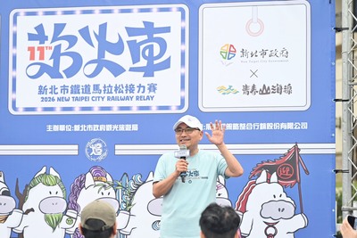 侯友宜表示，今年賽事以「1+1」的概念出發，期望選手以雙倍熱血與創意，讓這場充滿團隊精神的賽事變得更棒。