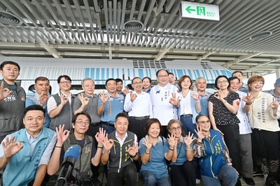 市府團隊不僅在捷運工程品質與安全上嚴謹把關，更致力實踐將「藝術融入生活」的施政願景