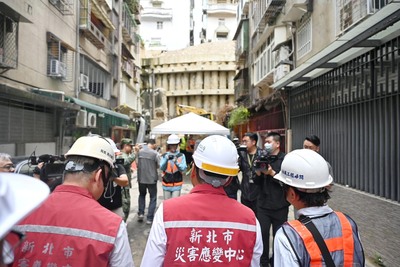 新店區錦秀及碧瑤間邊坡擋土牆倒塌緊急加固搶災工程