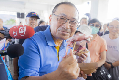侯友宜歡迎民眾到深澳體驗休憩垂釣，品嚐當季新鮮海味