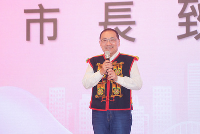 新北市政府今（1）日舉行「115年新北市原住民族文化會議暨第二屆族群領導人聘書頒發典禮」。