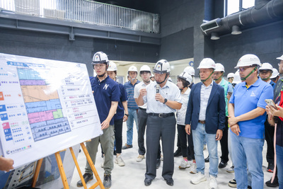 侯友宜表示，今（115）年12月位在新北湧蓮寺慈善公益大樓的蘆洲第二做國民運動中心將試營運。