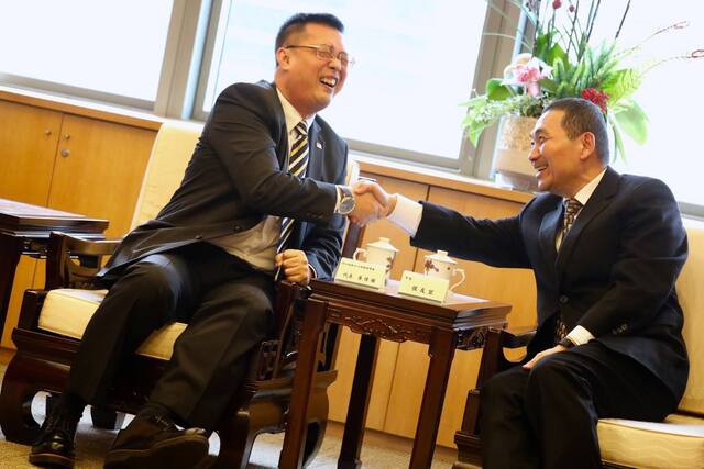 1090103新加坡代表拜訪市長照片