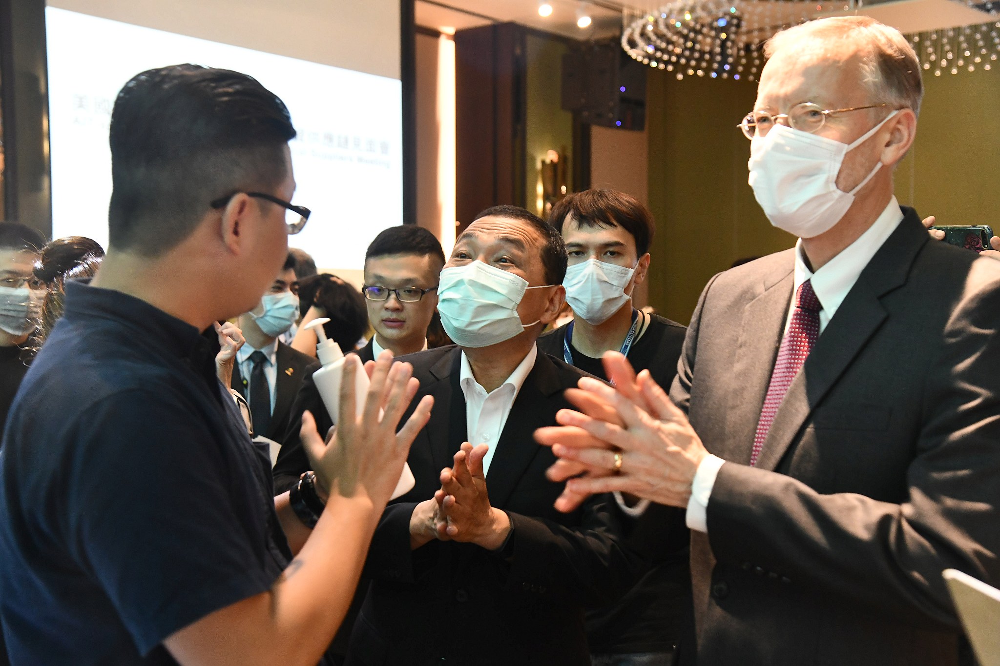 AIT meets PPE and medical suppliers in New Taipei City